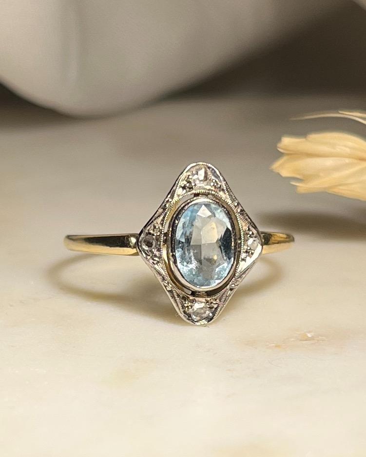 Bague Art Déco En Argent Massif 925 Avec Aigue-Marine Hydrothermale - Taille 53, Bleu Intense 14x10mm